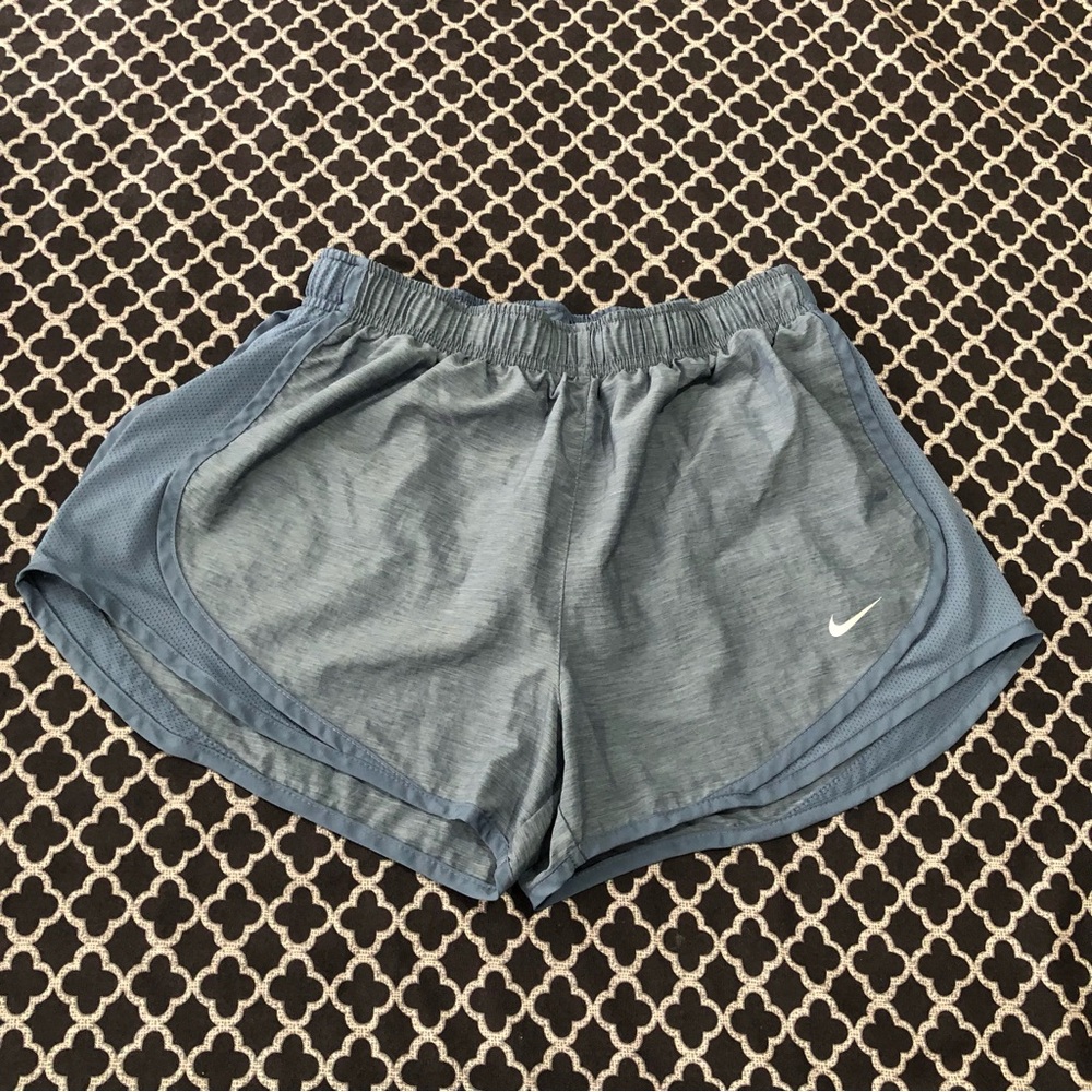 Nike Dri-FIT Womens Blue Athletic Activewear Shorts Sz Medium J16